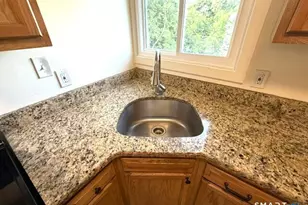 39 Village St, Vernon, CT 06066 - Photo 5