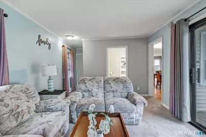 7 Thorburn Avenue, Trumbull, CT 06611 - Photo 15
