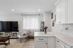 291 Hope St, Stamford, CT 06906 - Photo 13