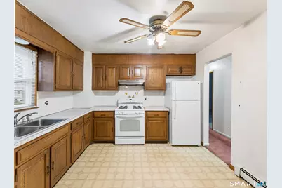 10 Purcell Drive, Danbury, CT 06810 - Photo 7