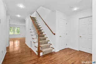 26 Shipston Dr, West Hartford, CT 06117 - Photo 3