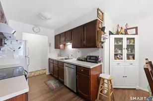 200 Woodmont Ave, Bridgeport, CT 06606 - Photo 5