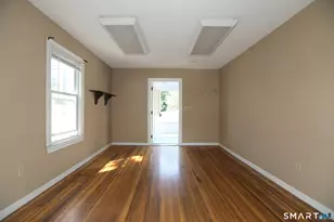 38 Main St, Simsbury, CT 06081 - Photo 3