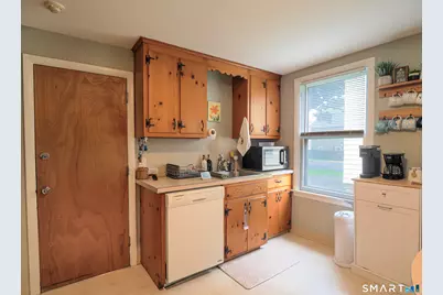 38 Gridley Street, Bristol, CT 06010 - Photo 25