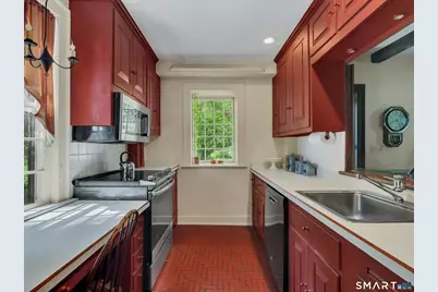 170 Old Post Road, Old Saybrook, CT 06475 - Photo 9
