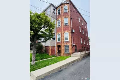 31 Lyman Street, New Britain, CT 06053 - Photo 3