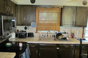 157 Cherry St, Naugatuck, CT 06770 - Photo 11