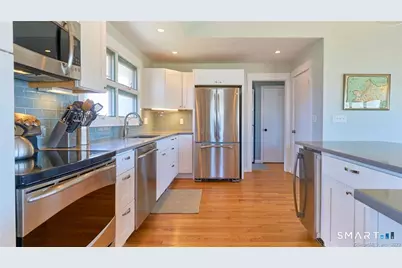 105 Sound Breeze Avenue, Groton, CT 06340 - Photo 5