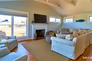 105 Sound Breeze Ave, Groton, CT 06340 - Photo 9