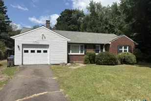 100 Oak Grove St, Manchester, CT 06040 - Photo 3