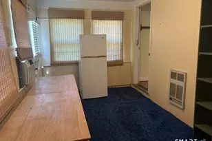 100 Oak Grove St, Manchester, CT 06040 - Photo 15