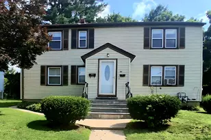53 Le Clair Ct, Naugatuck, CT 06770 - Photo 1