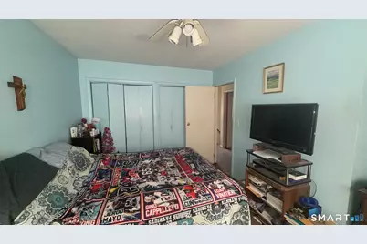 39 Emma Road, Stamford, CT 06905 - Photo 5