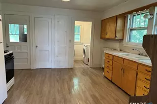 44 Bird St, Torrington, CT 06790 - Photo 5