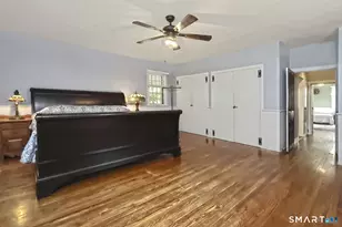 428 Peck Ln, Orange, CT 06477 - Photo 23