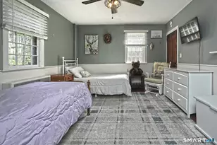 428 Peck Ln, Orange, CT 06477 - Photo 21