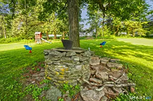 428 Peck Ln, Orange, CT 06477 - Photo 31