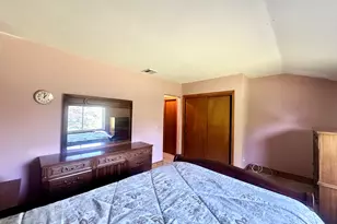 93 Woodland Ave, Bloomfield, CT 06002 - Photo 9