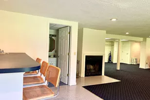 93 Woodland Ave, Bloomfield, CT 06002 - Photo 13