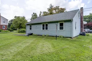 512 Pleasant St, Windham, CT 06226 - Photo 7
