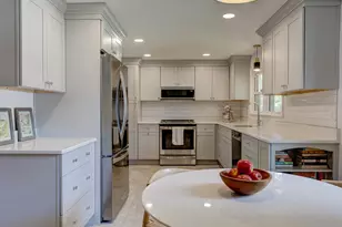 512 Pleasant St, Windham, CT 06226 - Photo 15