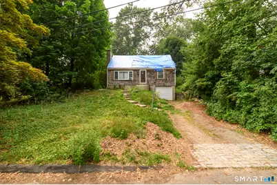 34 Deepwood Lane, Norwalk, CT 06854 - Photo 3
