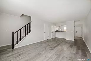 921 Hamilton Ave, Waterbury, CT 06706 - Photo 3