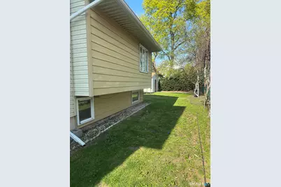 433 Third Avenue #2, West Haven, CT 06516 - Photo 5