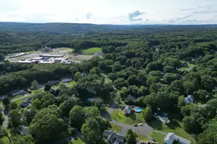 1 Fernwood Ln, Farmington, CT 06032 - Photo 35