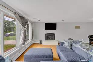 55 Wintergreen Dr, Waterford, CT 06385 - Photo 3