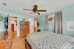 55 Wintergreen Dr, Waterford, CT 06385 - Photo 19