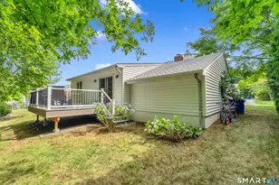 55 Wintergreen Dr, Waterford, CT 06385 - Photo 33