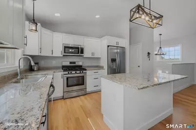 2 Julian's Circle, Sterling, CT 06377 - Photo 5