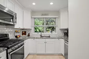 81 Wolfpit Ave, Norwalk, CT 06851 - Photo 7