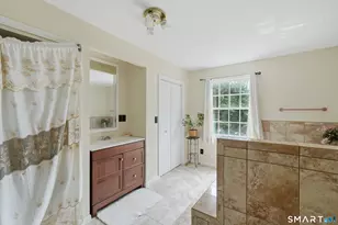 53 Quarry Ln, Meriden, CT 06451 - Photo 15