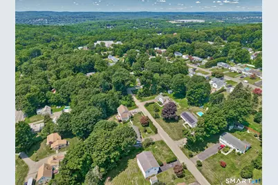 30 Adella Street, Naugatuck, CT 06770 - Photo 29