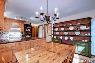 215 Needletree Ln, Glastonbury, CT 06033 - Photo 5