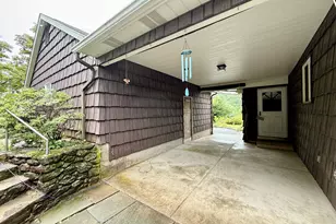 22 Southview Rd, New Fairfield, CT 06812 - Photo 3