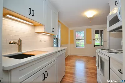23 Main Street, Farmington, CT 06032 - Photo 13