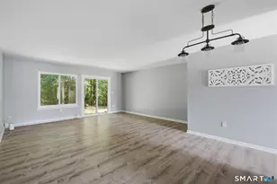 40 Chestnut Ct, Cromwell, CT 06416 - Photo 11