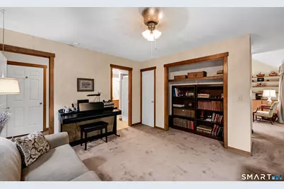 1469 Farmington Avenue #6, Bristol, CT 06010 - Photo 17