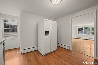 58 Jackson Avenue, West Hartford, CT 06110 - Photo 5
