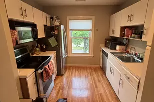 15 Highland St, West Hartford, CT 06119 - Photo 7
