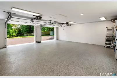 76 Comstock Hill Road, New Canaan, CT 06840 - Photo 29