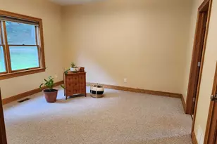 38 Emerald Glen Ln, Salem, CT 06420 - Photo 15