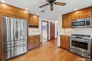 94 Swendsen Dr, Monroe, CT 06468 - Photo 5