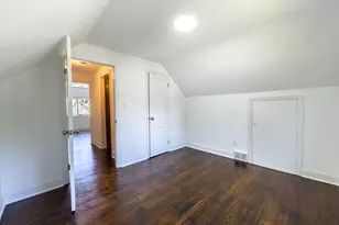 207 Nichols Dr, Waterbury, CT 06708 - Photo 17