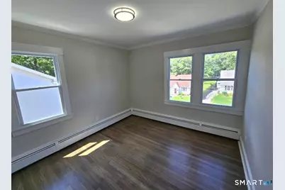 124 Woodbine Street, Waterbury, CT 06705 - Photo 25