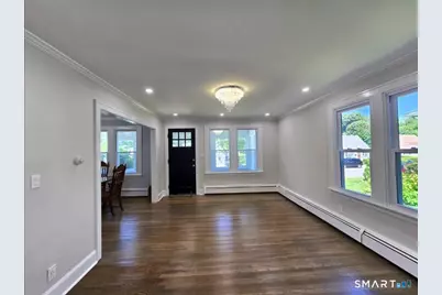 124 Woodbine Street, Waterbury, CT 06705 - Photo 5