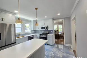 124 Woodbine St, Waterbury, CT 06705 - Photo 15